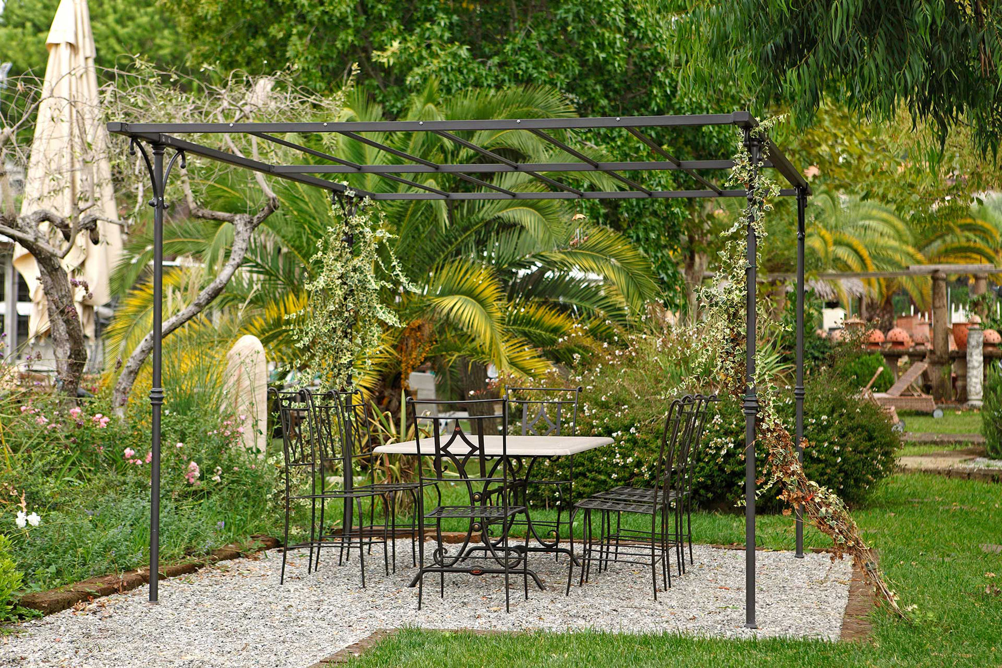 Pergola ombreggiante Pergola ombreggiante